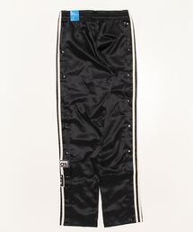 72154334_b_01_215.jpg