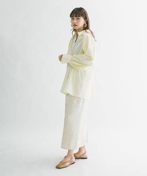 KBF（ケイビーエフ）の「2WAYボリュームスリーブブラウス（シャツ/ブラウス・レディース・オフホワイト/アイボリー/グリーン系その他・ONE）」の16枚目の写真