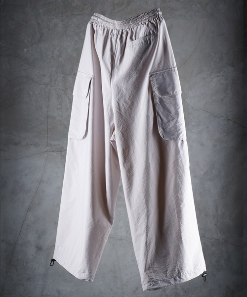 G.O.C(ジーオーシー)の「ビッグポケットバルーンワイドカーゴパンツ(カーゴパンツ・メンズ・ブラック/ホワイト系その他/ホワイト・MEDIUM/LARGE)」の6枚目の写真