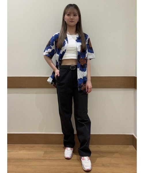 GAP(ギャップ)の「GapFlex ウォッシュウェル ルーズフィット エッセンシャルカーキチノパンツ(チノパンツ・メンズ・ブラック/ブルー/その他・36/32/31/30/31/32/28/30/30/30/32/32/32/30/33/32/29/30/34/32)」の16枚目の写真