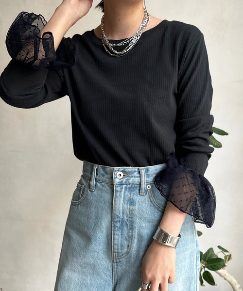 DouDou(ドゥドゥ)の「袖チュールフレアTEE(Tシャツ/カットソー・レディース・オフホワイト/ネイビー・FREE)」の2枚目の写真