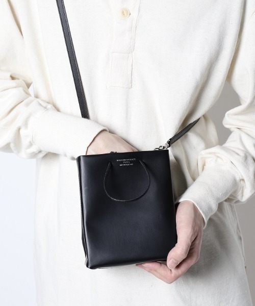 UNKNOWN PRODUCTS（アンノウンプロダクツ）の「【UNKNOWN PRODUCTS】Leather Paper Bag Mini（ショルダーバッグ・レディース・ブラック/ブラウン/グリーン・FREE）」の18枚目の写真