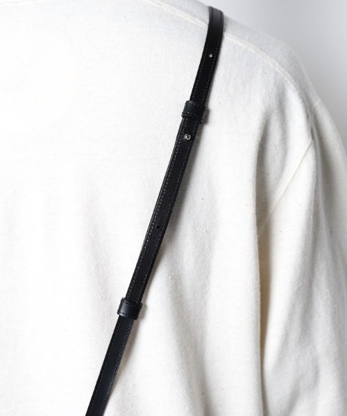 UNKNOWN PRODUCTS（アンノウンプロダクツ）の「【UNKNOWN PRODUCTS】Leather Paper Bag Mini（ショルダーバッグ・レディース・ブラック/ブラウン/グリーン・FREE）」の16枚目の写真