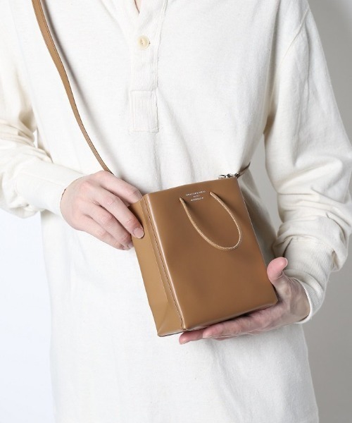 UNKNOWN PRODUCTS（アンノウンプロダクツ）の「【UNKNOWN PRODUCTS】Leather Paper Bag Mini（ショルダーバッグ・レディース・ブラック/ブラウン/グリーン・FREE）」の14枚目の写真