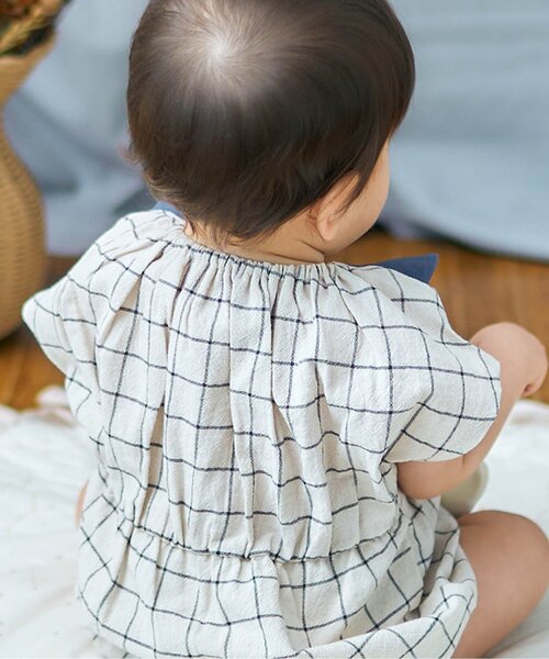 apres les cours（アプレレクール）の「チェック・花柄襟付きボディースーツ（ロンパース・キッズ・ピンク/アイボリー・70/80）」の18枚目の写真