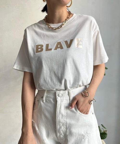 DouDou(ドゥドゥ)の「【WEB限定】BLAVE TEE(Tシャツ/カットソー・レディース・チャコールグレー/オフホワイト/キナリ/グレイッシュベージュ・FREE)」の19枚目の写真