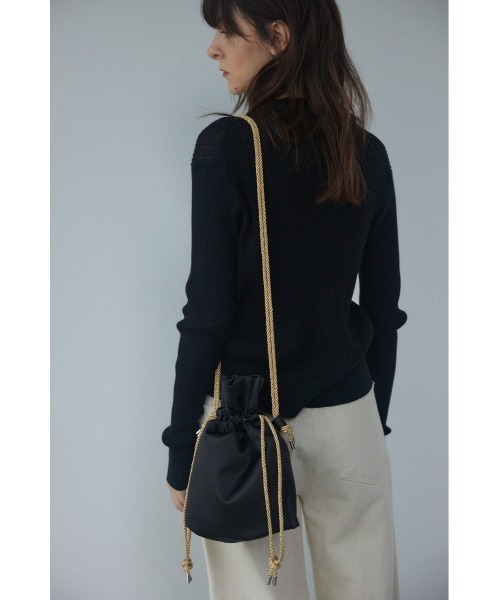 BLACK BY MOUSSY(ブラックバイマウジー)の「satin mini bag(サテンミニバック)(ショルダーバッグ・レディース・ブラック/イエロー/グリーン・FREE)」の16枚目の写真