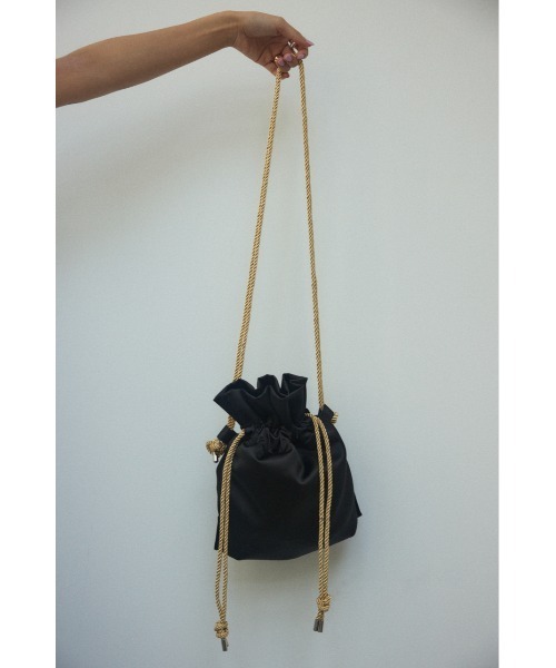 BLACK BY MOUSSY(ブラックバイマウジー)の「satin mini bag(サテンミニバック)(ショルダーバッグ・レディース・ブラック/イエロー/グリーン・FREE)」の19枚目の写真