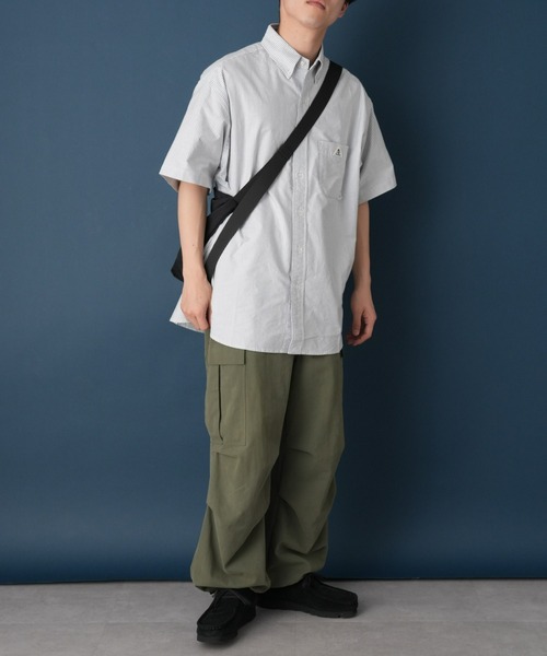 GEVACO(ゲバコ)の「【GEVACO / ゲバコ】オックス半袖ボタンダウンシャツ(シャツ/ブラウス・メンズ・ブルー/ブラック/パープル/ホワイト・MEDIUM/LARGE)」の17枚目の写真