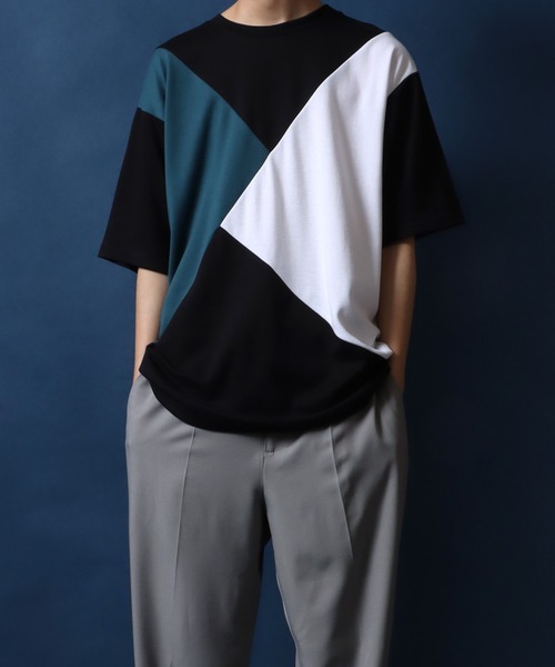 ANPAS(アンパス)の「Ponte Fabric Color Switching Design T-shirt/ポンチ 切り替え オーバーサイズ Tシャツ(Tシャツ/カットソー・メンズ・ブラック系その他/ホワイト系その他/ベージュ系その他・M/L)」の16枚目の写真