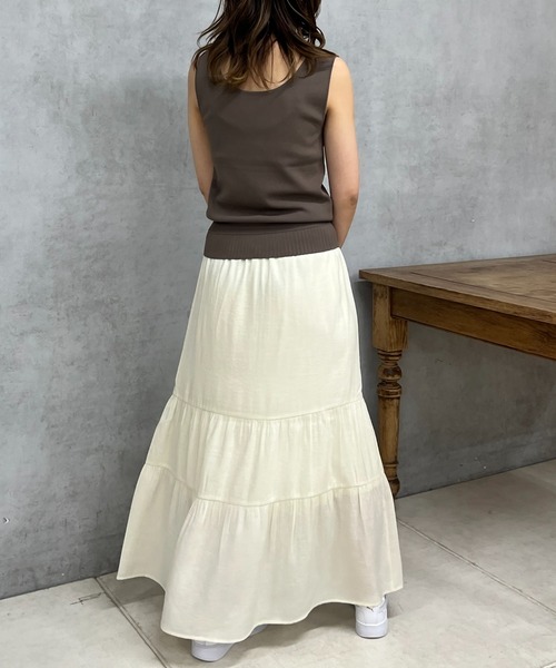 un dix cors（アンディコール）の「変わり織りティアードスカート（スカート・レディース・オレンジ/アイボリー/ネイビー・FREE）」の9枚目の写真