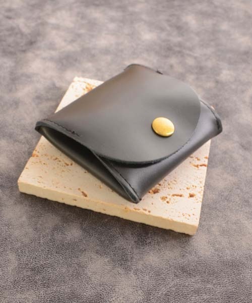 TONE SELECT GOODS（トーンセレクトグッズ）の「【float】 ボックス コインケース（コインケース・レディース・ブラック/ブラウン/キャメル/ブルーグリーン/レンガ・FREE）」の2枚目の写真