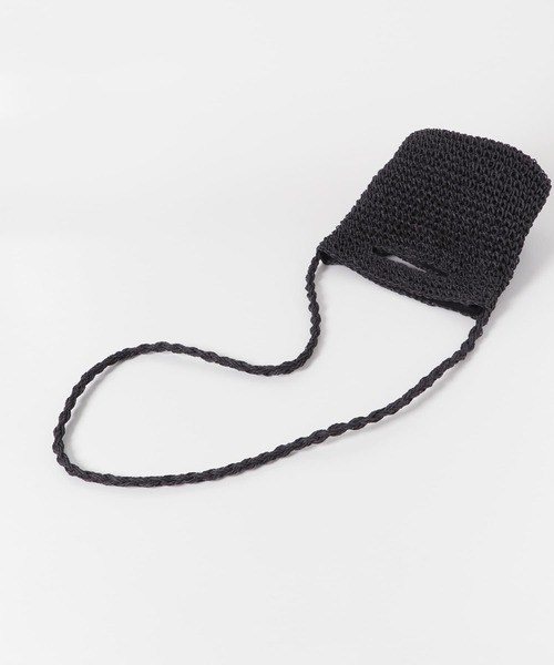 URBAN RESEARCH DOORS（アーバンリサーチドアーズ）の「ペーパーミニショルダーバッグ（ショルダーバッグ・レディース・ブラック/ベージュ・-）」の4枚目の写真