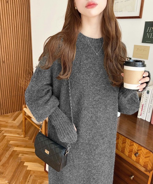 moment+（モーメントプラス）の「指ぬきボリュームスリーブミックスニットロングワンピース（ワンピース・レディース・モカ/グレイッシュベージュ/グレー/チャコールグレー/ナチュラル/ブラック・M/L）」の11枚目の写真