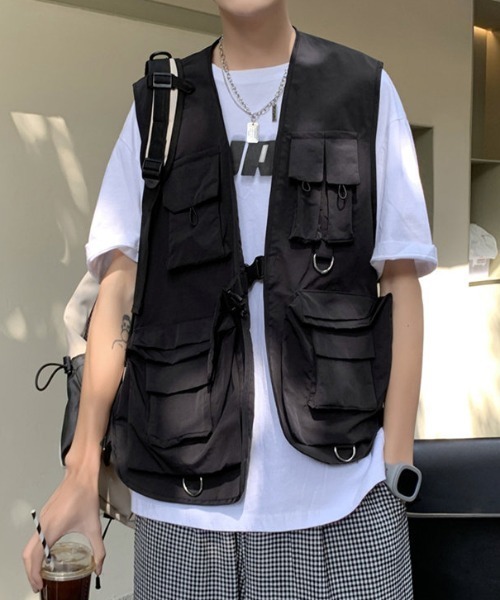 MGV(エムジーヴィー)の「マルチポケットミリタリーベスト(ベスト・メンズ・ブラック/ピンク・MEDIUM/LARGE/X-LARGE)」の16枚目の写真