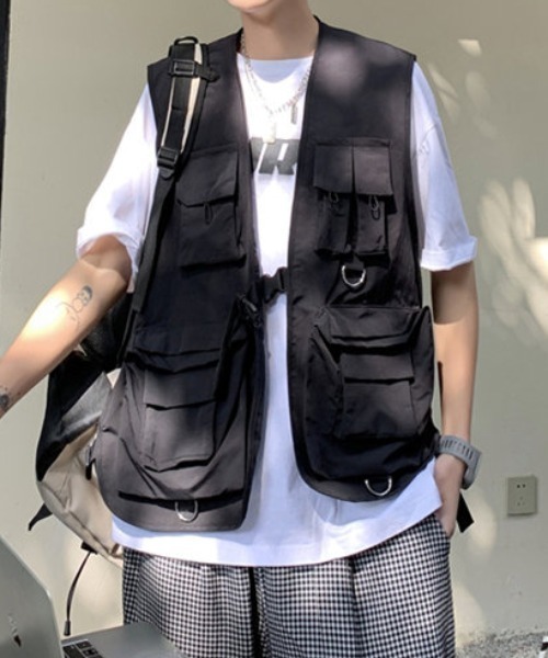 MGV(エムジーヴィー)の「マルチポケットミリタリーベスト(ベスト・メンズ・ブラック/ピンク・MEDIUM/LARGE/X-LARGE)」の18枚目の写真