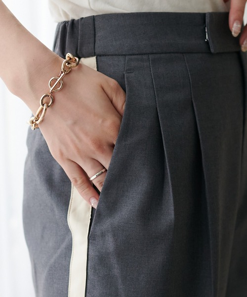 DISCOAT（ディスコート）の「タックサイドラインパンツ（その他パンツ・レディース・ブラック/グレー・FREE）」の18枚目の写真