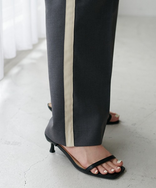 DISCOAT（ディスコート）の「タックサイドラインパンツ（その他パンツ・レディース・ブラック/グレー・FREE）」の11枚目の写真