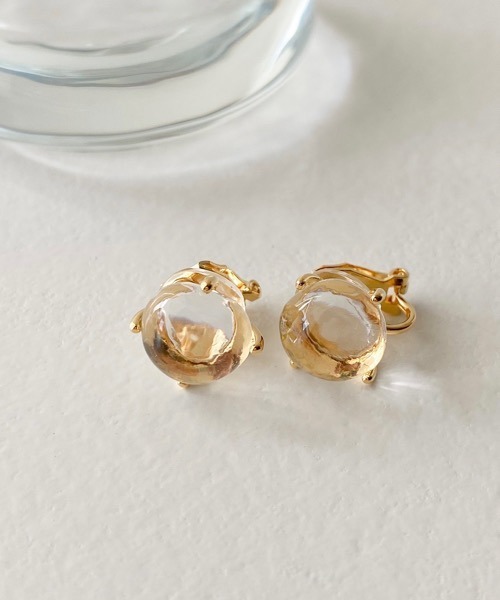 tone（トーン）の「【ECRu.】morning dew earring/クリア イヤリング（イヤリング・レディース・シルバー/ゴールド・FREE）」の4枚目の写真