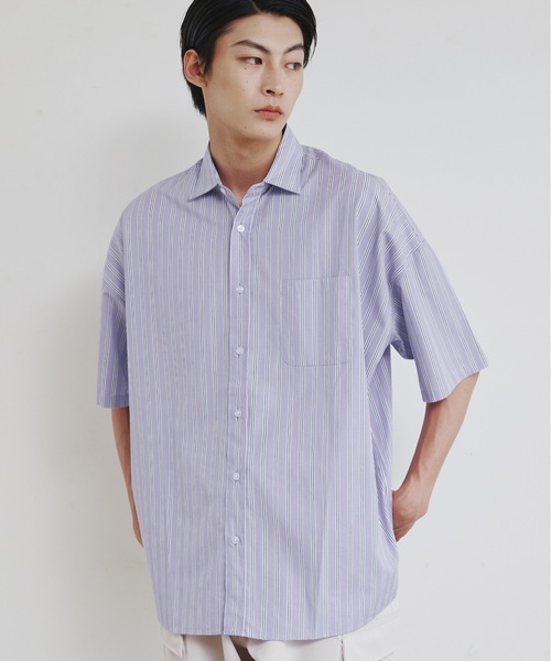 Magine(マージン)の「【SELECT】IR:コットン ブロード オーバー サイズレギュラーカラーシャツS/S(シャツ/ブラウス・メンズ・ブラック/サックスブルー/ホワイト×ブルー/グレイッシュベージュ/ホワイト/グリーン/グリーン系/イエロー/ラベンダー/サックスブルー系・M/L/XL)」の13枚目の写真