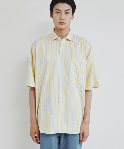 Magine(マージン)の「【SELECT】IR:コットン ブロード オーバー サイズレギュラーカラーシャツS/S(シャツ/ブラウス・メンズ・ブラック/サックスブルー/ホワイト×ブルー/グレイッシュベージュ/ホワイト/グリーン/グリーン系/イエロー/ラベンダー/サックスブルー系・M/L/XL)」の14枚目の写真