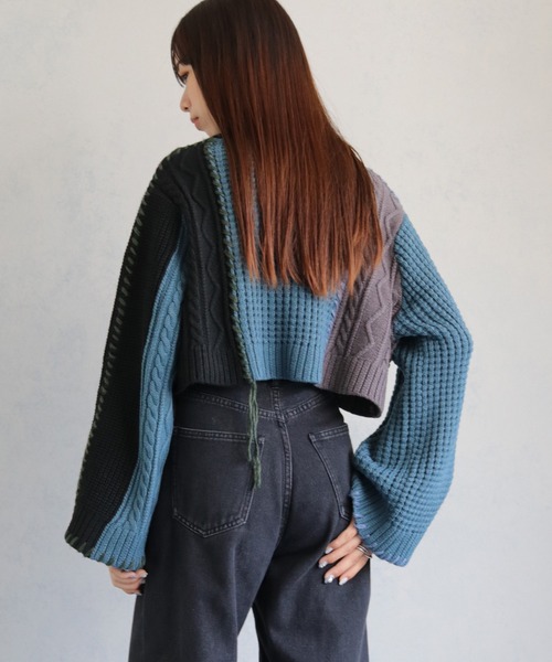 cheriella（シェリエラ）の「【cheriella】WEB限定パッチワークハンドステッチニット（ニット/セーター・レディース・ブラック系1/ブラック系2/チャコール・M）」の15枚目の写真