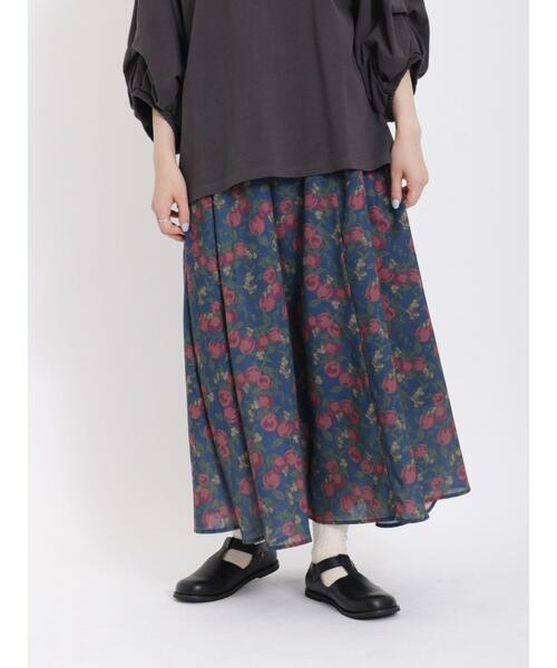 Samansa Mos2（サマンサ モスモス）の「木の実柄ギャザースカート
