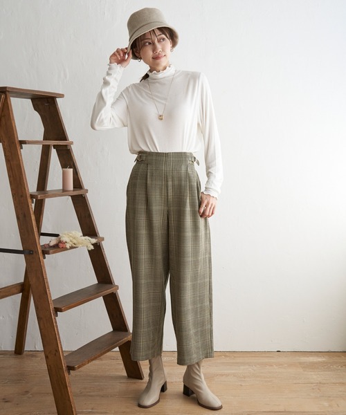 ikka(イッカ)の「ハイネックテレコ長袖Tシャツ(Tシャツ/カットソー・レディース・ブラック/グレー/オフホワイト/ブルー系その他・S/L/M)」の6枚目の写真