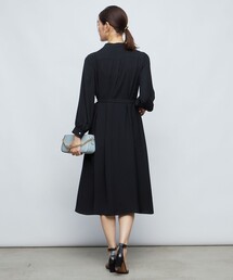 バックサテンタックパール釦ワンピース