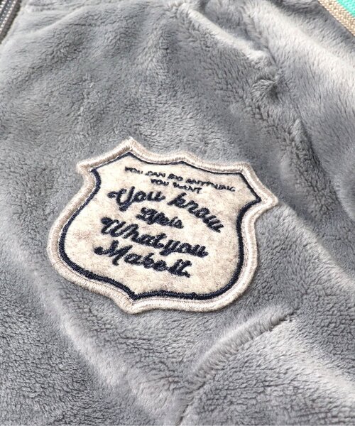 BREEZE(ブリーズ)の「【セットアップ可能】ベロアトラックジャケット(ジャージ・キッズ・ブラック/グリーン/グレー・120/100/140/90/150/110/80/130)」の10枚目の写真