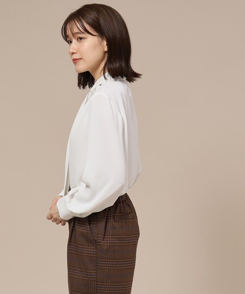 DRESKIP（ドレスキップ）の「◆【イージーケア/２WAY】ボウタイブラウス（シャツ/ブラウス・レディース・ブラック/ライトグレー/ベージュ系その他3/オフホワイト・02/04/03）」の9枚目の写真