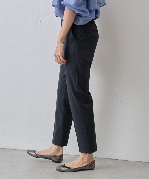 BEARDSLEY（ビアズリー）の「《LIVETART》 テーパードスリムパンツ（スラックス・レディース・ネイビー/ブラック・1/2）」の18枚目の写真