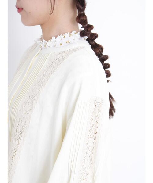 Samansa Mos2（サマンサ モスモス）の「【UVカット加工】繊細な大人のレースブラウス（シャツ/ブラウス・レディース・パープル/キナリ/グレー・F）」の6枚目の写真