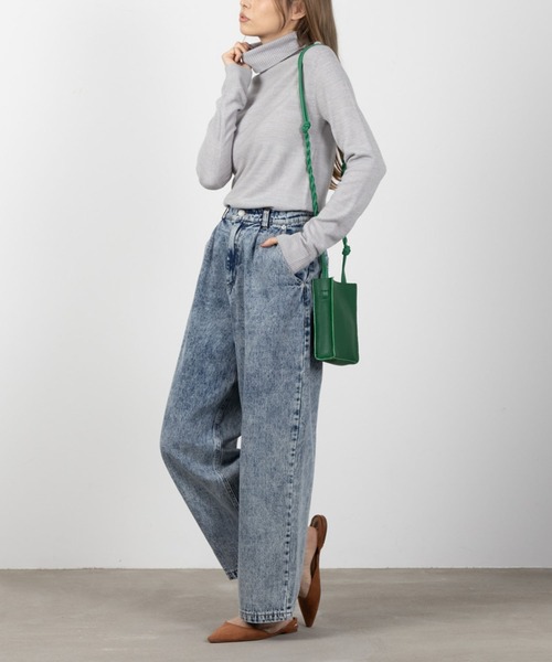NAVY(ネイビー)の「NAVY 洗えるニット カシミヤタッチ タートルネック(ニット/セーター・レディース・ブラック/オフホワイト/チャコールグレー/グレー・M/L)」の10枚目の写真