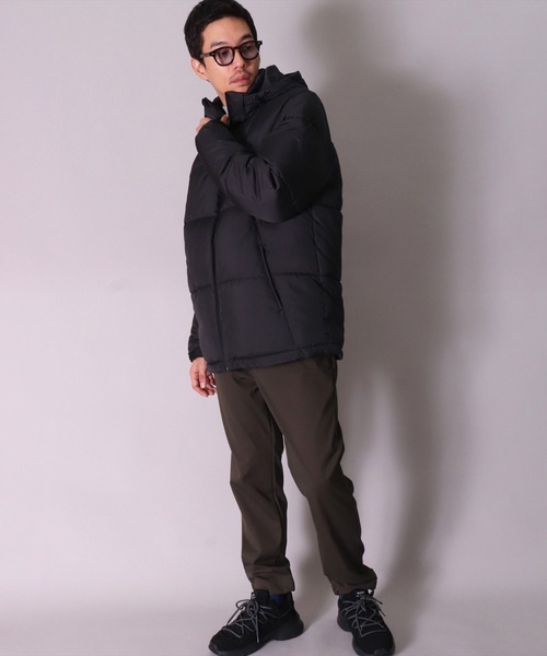 BAYBLO（ベイブロ）の「(YO)【ユニセックス】2WAY 中綿 パデット フード ジャケット（ダウンジャケット/コート・メンズ・ブラック/カーキ/ベージュ/ホワイト・MEDIUM/LARGE/X-LARGE）」の9枚目の写真