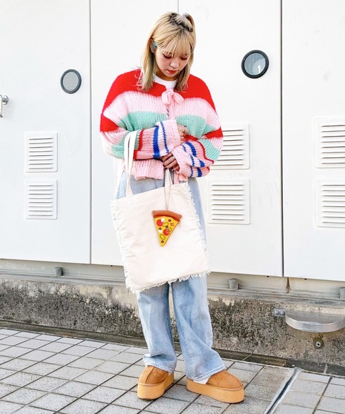 ACCOMMODE（アコモデ）の「ピザポーチチャーム（ポーチ）」 - WEAR