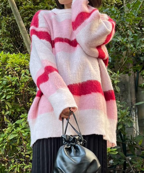 mebole(メボレ)の「マルチカラーオーバーサイズニット(ニット/セーター・レディース・ブルー/ピンク・FREE)」の22枚目の写真