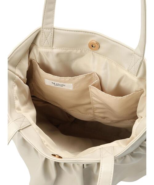 Te chichi TERRASSE（テチチテラス）の「ティアードフリルトートバッグ（ハンドバッグ・レディース・オフホワイト/ブラック・F）」の11枚目の写真