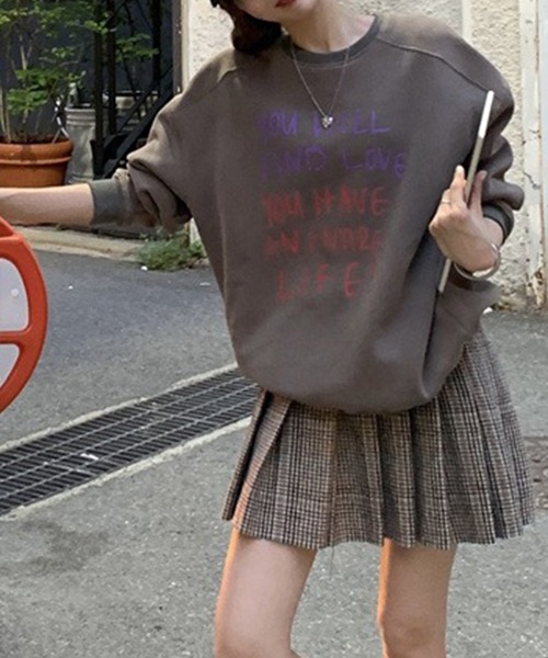 メッセージロゴスウェットプルオーバー（スウェット）｜LYEON（リヨン） 5,900円