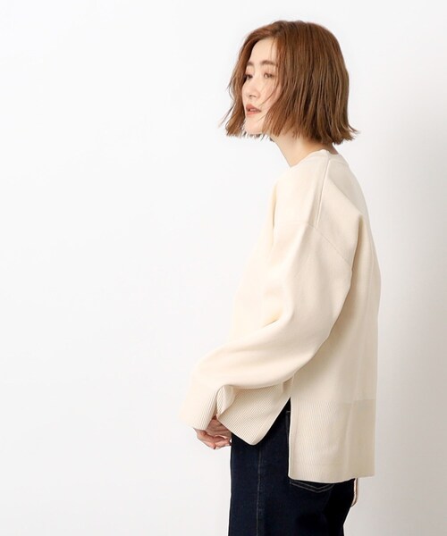 OPAQUE.CLIP(オペークドットクリップ)の「◆≪S-LLsize≫ スポンディッシュワイドニット【洗濯機洗い可】(ニット/セーター・レディース・ブラック/レッド系1/オフホワイト/グレー・38/42/40/36)」の5枚目の写真