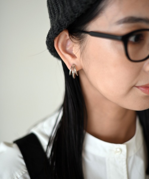 Marient（マリエント）の「Triple Hoop Earrings／イヤリング（イヤリング・レディース・ゴールド/シルバー・FREE）」の8枚目の写真