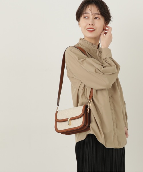 N.（N. Natural Beauty Basic）（エヌエヌナチュラルビューティーベーシック）の「◆フリルネックピンタックブラウス（シャツ/ブラウス・レディース・ブルー/オフホワイト/ベージュ/ストライプ・MEDIUM）」の15枚目の写真