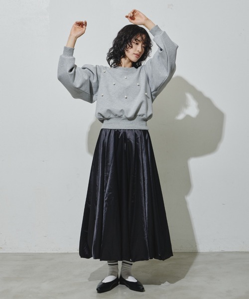 Aunt Marie's(アントマリーズ)の「サテンバルーンスカート(スカート・レディース・グレー/ブラック/アイボリー・FREE)」の15枚目の写真