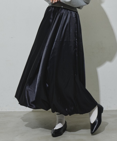 Aunt Marie's(アントマリーズ)の「サテンバルーンスカート(スカート・レディース・グレー/ブラック/アイボリー・FREE)」の9枚目の写真