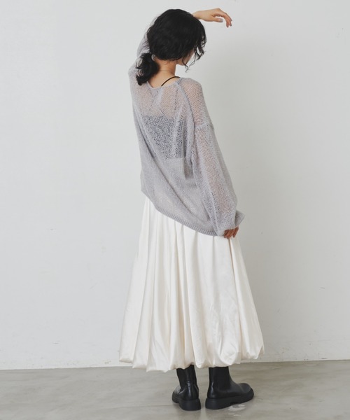 Aunt Marie's(アントマリーズ)の「サテンバルーンスカート(スカート・レディース・グレー/ブラック/アイボリー・FREE)」の4枚目の写真