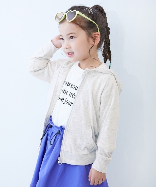 devirock(デビロック)の「UVカット ジップパーカー(パーカー・キッズ・その他6/その他4/その他7/その他9/その他1/その他2/その他3/その他5/その他8/その他10/オートミール・80cm/90cm/100cm/110cm/120cm/130cm/140cm/150cm/160cm)」の2枚目の写真