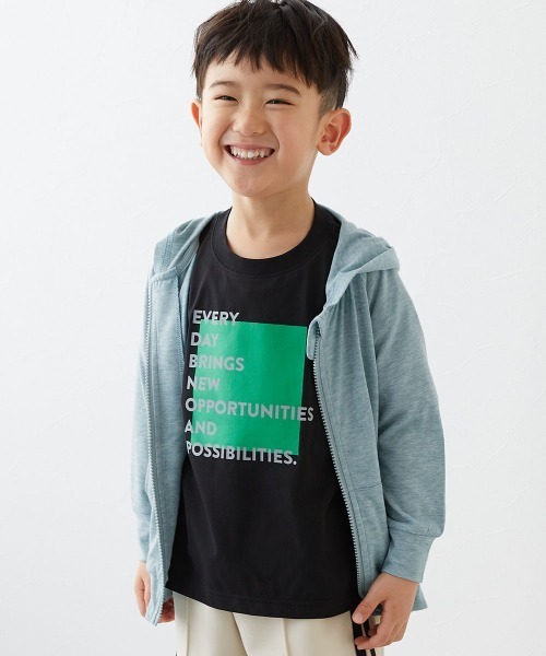 devirock(デビロック)の「UVカット ジップパーカー(パーカー・キッズ・その他6/その他4/その他7/その他9/その他1/その他2/その他3/その他5/その他8/その他10/オートミール・80cm/90cm/100cm/110cm/120cm/130cm/140cm/150cm/160cm)」の6枚目の写真