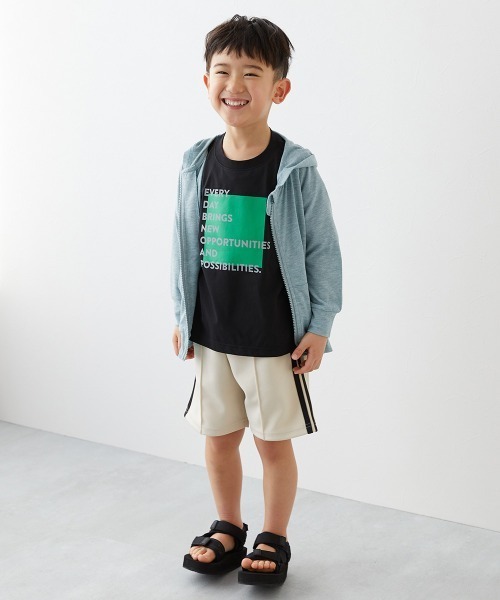 devirock(デビロック)の「UVカット ジップパーカー(パーカー・キッズ・その他6/その他4/その他7/その他9/その他1/その他2/その他3/その他5/その他8/その他10/オートミール・80cm/90cm/100cm/110cm/120cm/130cm/140cm/150cm/160cm)」の16枚目の写真