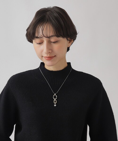 SHOO・LA・RUE（シューラルー）の「◆立体ジルコニアネックレス（ネックレス・レディース・ゴールド/ピンクゴールド/シルバー・00）」の4枚目の写真