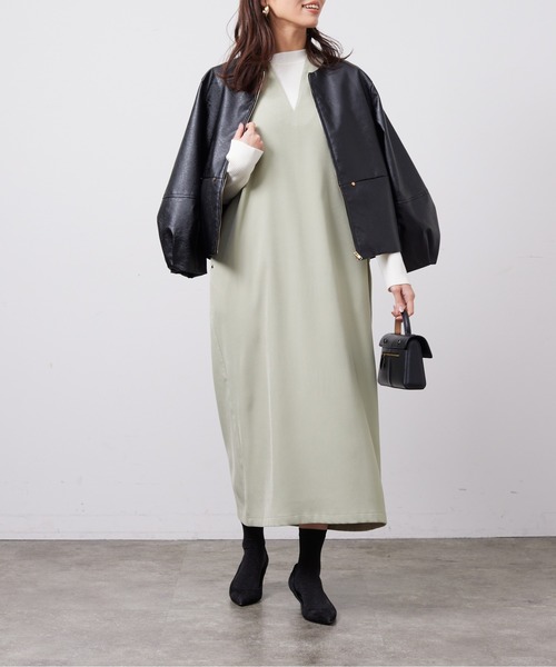 Chez toi(シェトワ)の「インナーシャリニット×ジャンスカワンピース(ワンピース・レディース・ブラック/ライトグリーン/ベージュ/インディゴブルー・FREE)」の3枚目の写真